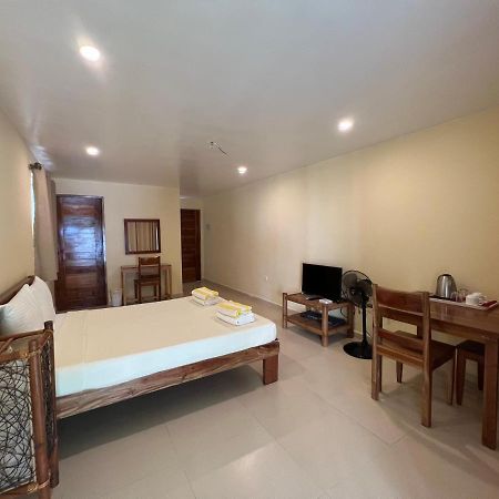 Boracay Amor Apartment Balabag  Екстер'єр фото