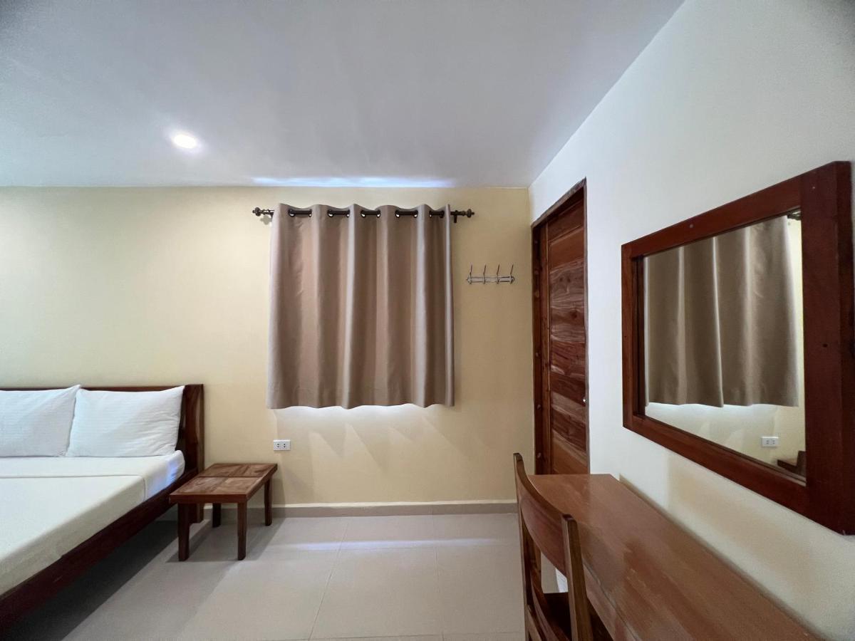 Boracay Amor Apartment Balabag  Екстер'єр фото