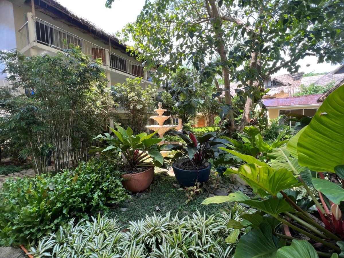 Boracay Amor Apartment Balabag  Екстер'єр фото