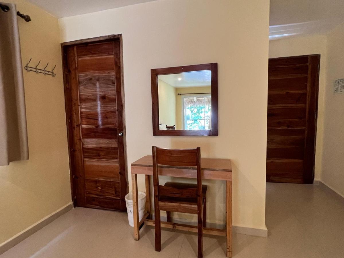 Boracay Amor Apartment Balabag  Екстер'єр фото